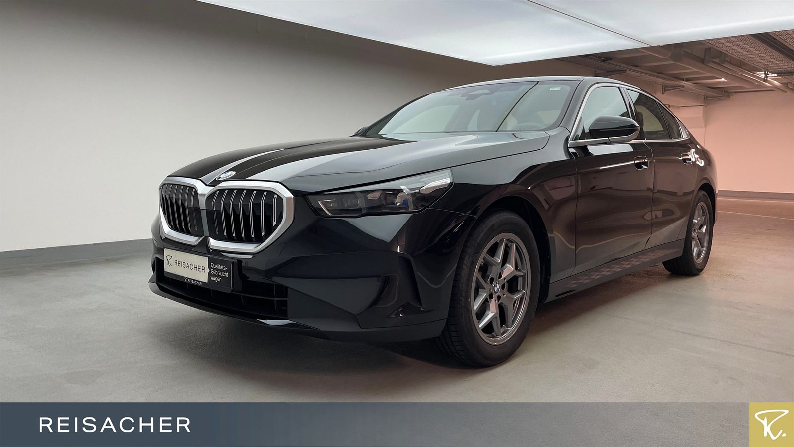 BMW 520d A Lim LC+,AHK,DA,PA,Sitzbel.,LRH,