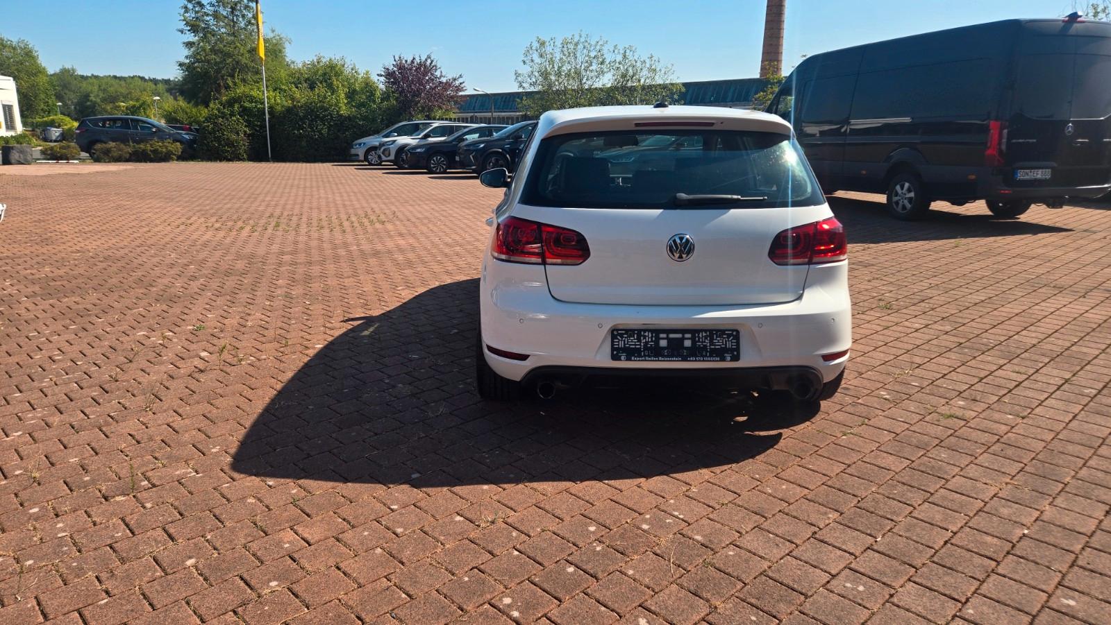 Volkswagen Golf VI GTI