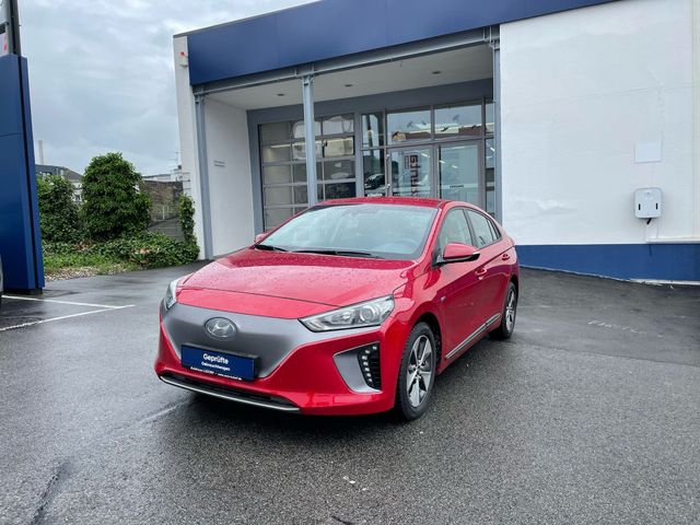 Hyundai IONIQ Elektro Navi Trend Allwetterreifen