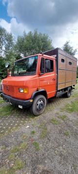 Mercedes-Benz 709D - Wohnmobil aus ehemaligem Feuerwehrauto - Mercedes-Benz 7