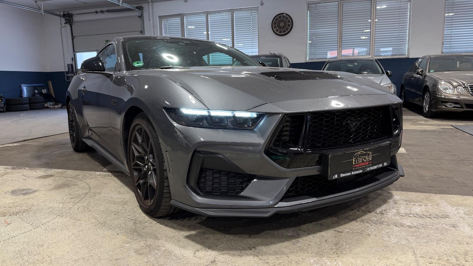 Ford Mustang Fastback 5.0 Ti-VCT V8 328 kW GT SERVICE