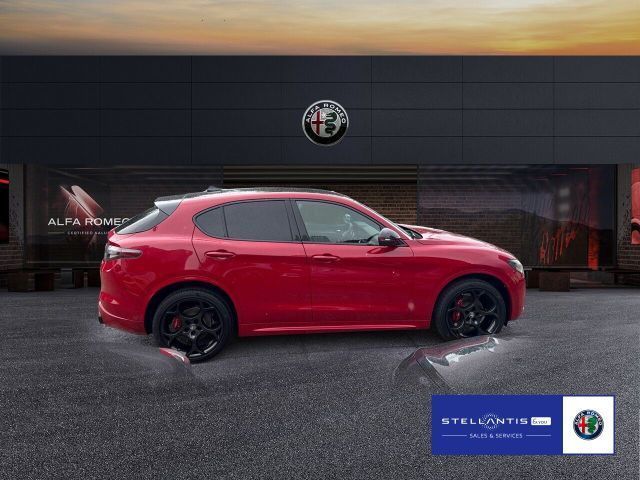 Alfa Romeo Stelvio - Bild 4