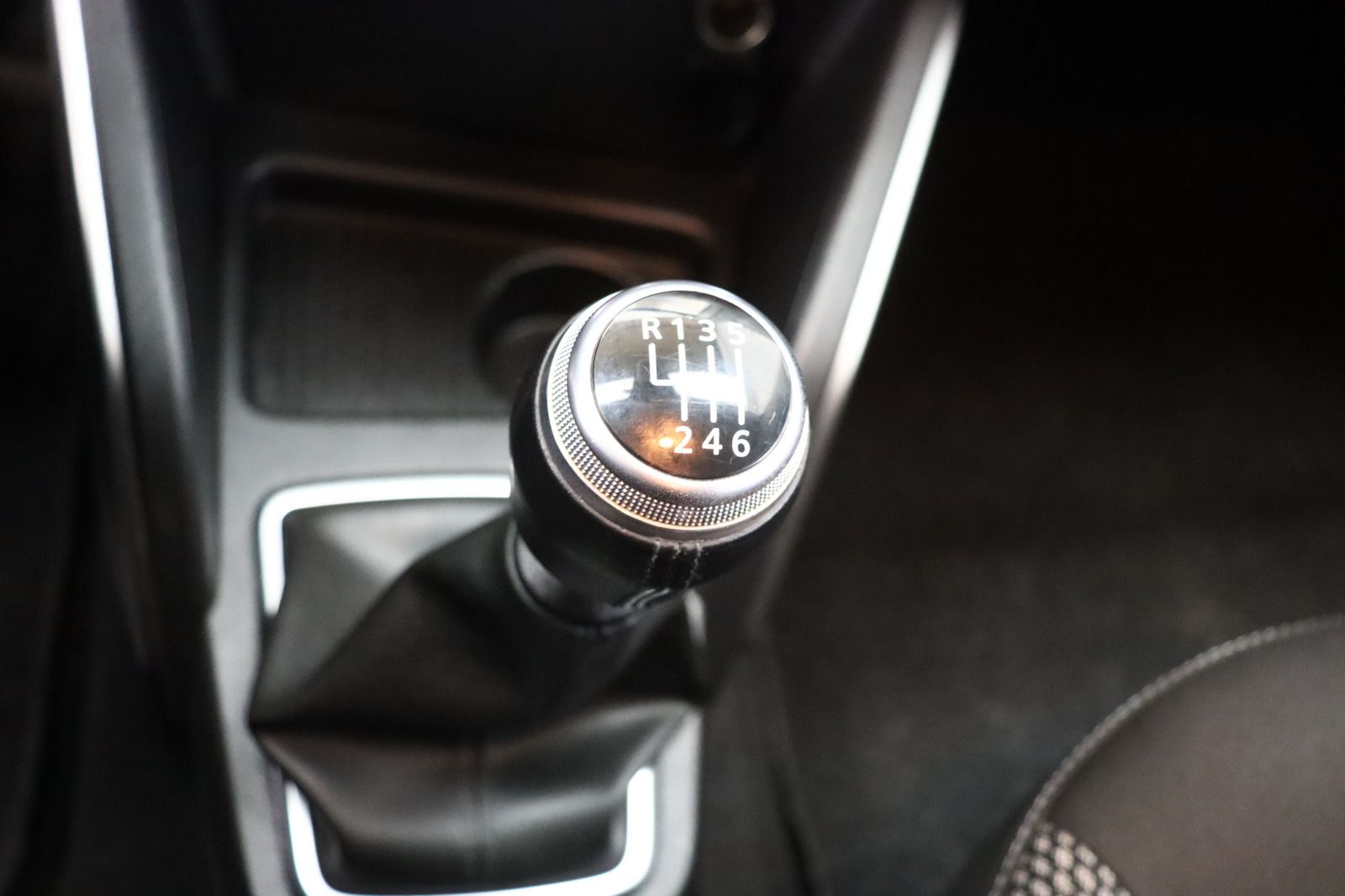 Fahrzeugabbildung Dacia Duster Prestige WINTERDIENST 4x4 * RFK * AHK