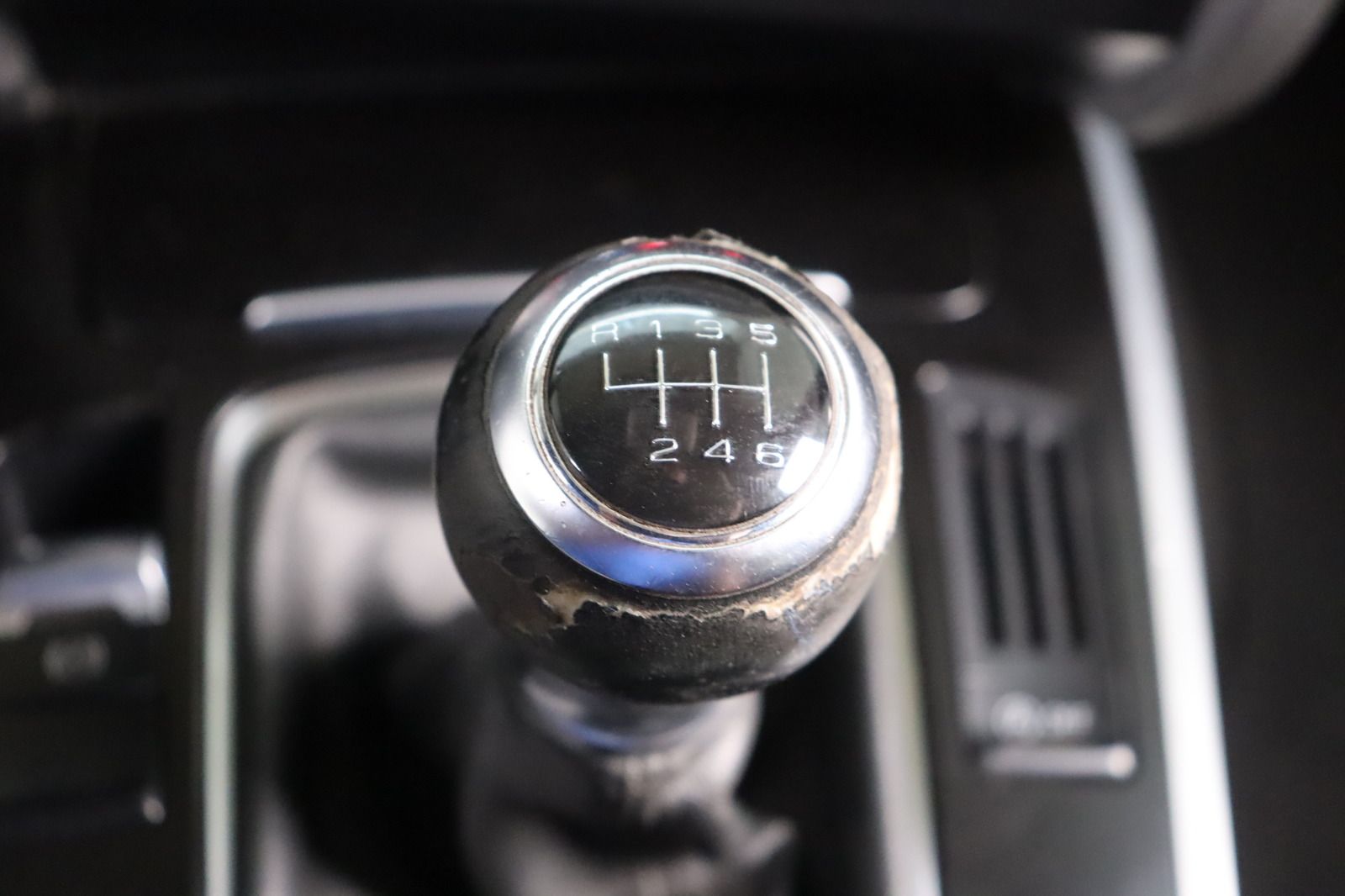 Fahrzeugabbildung Audi A4 2.0 TDI S line Avant * Sitzhzg. * Alcantara *