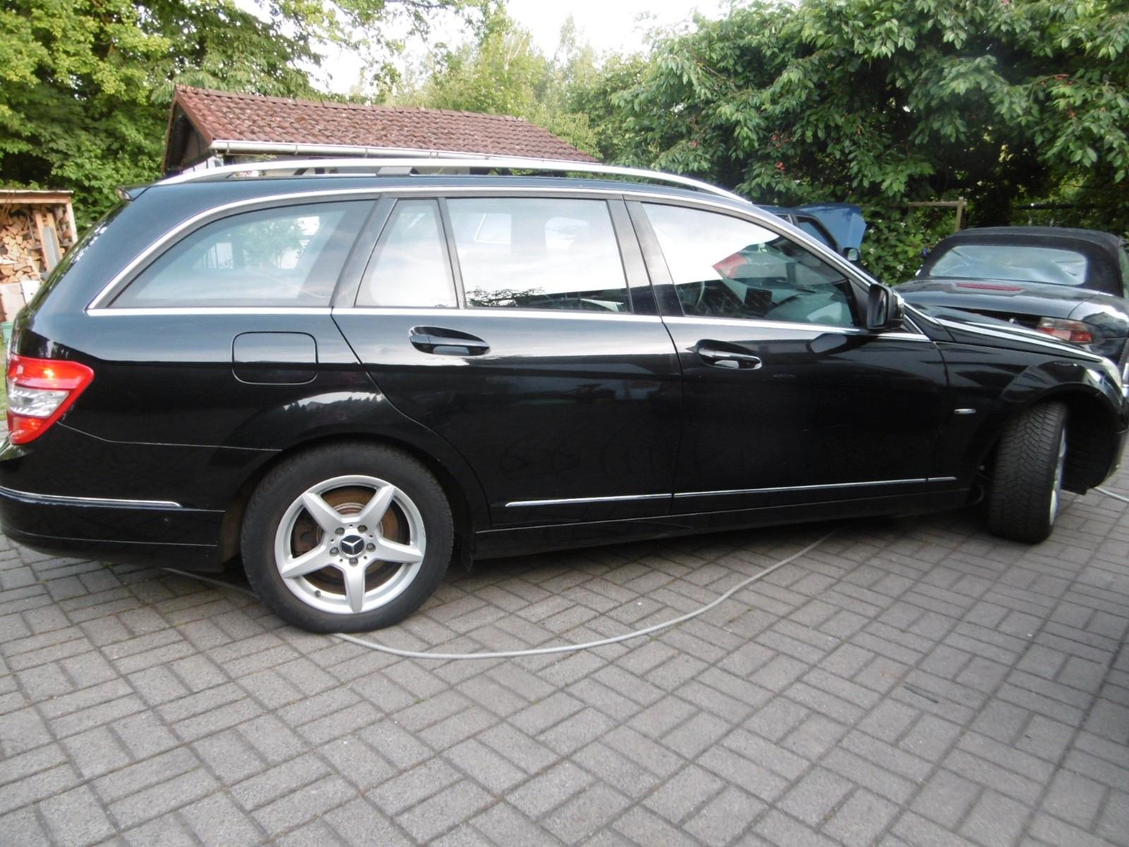 Mercedes-Benz C200 2008 — photo 7