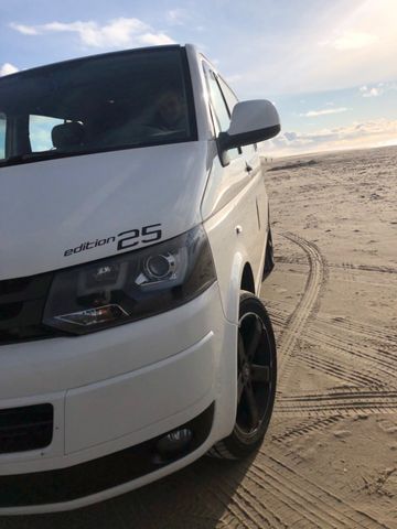 Volkswagen T5 Transporter Camper/Bulli 