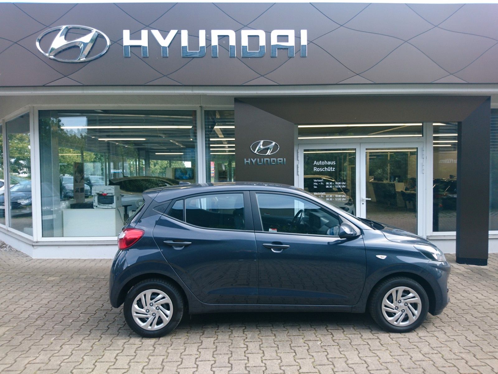 Fahrzeugabbildung Hyundai NEW  i10 1.0 SELECT  SHZ PDC Lenkradhzg