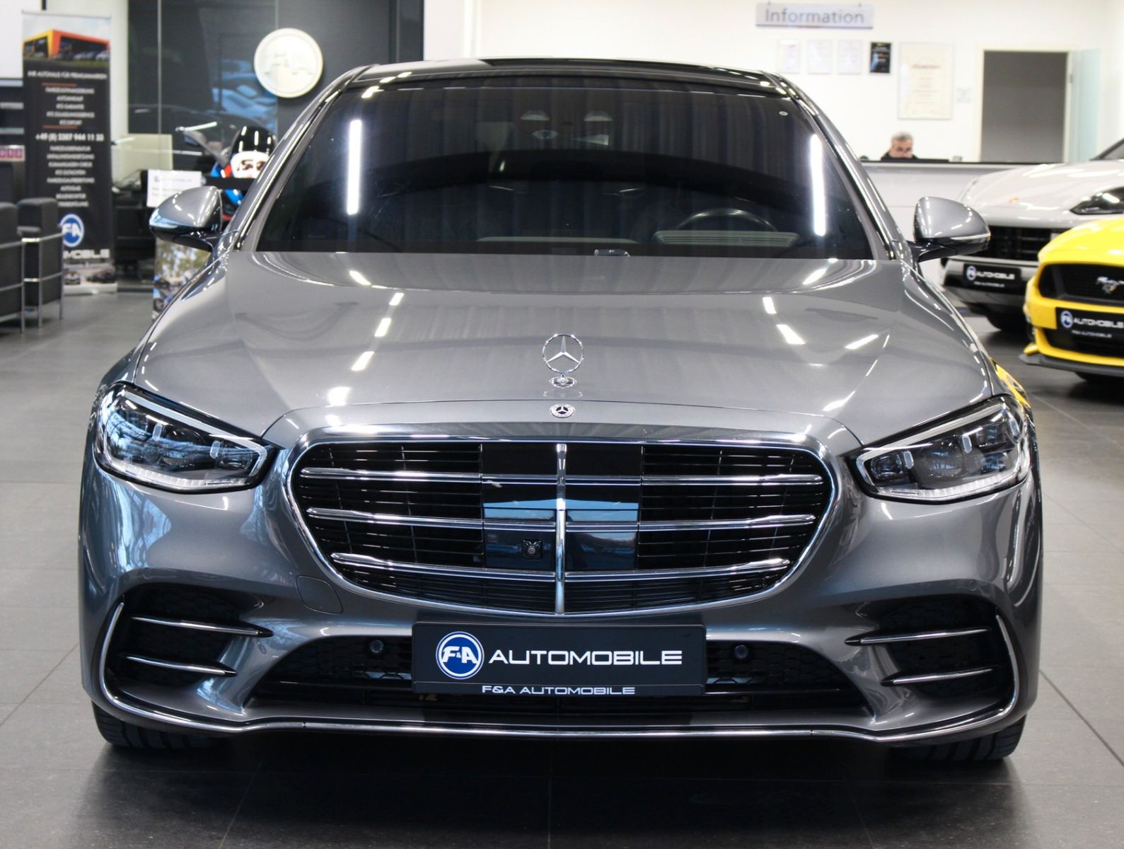 Fahrzeugabbildung Mercedes-Benz S 500 4Matic AMG Line Pano*Burmester*HUD