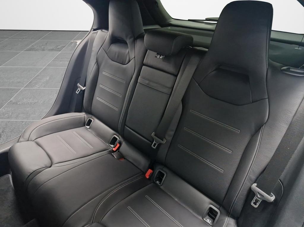 Mercedes-Benz A 35 AMG