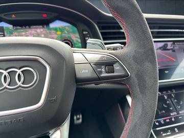 صورة مصغرة 32 لـ 2024 AUDI RSQ8