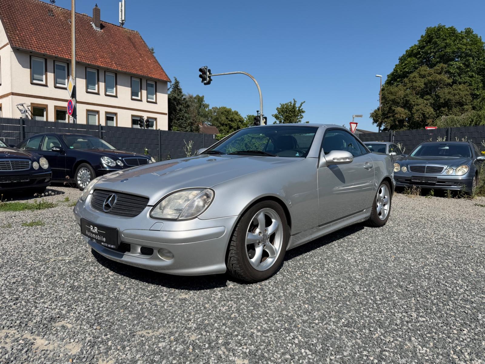 Mercedes-Benz SLK 320 3.Hand SCHALTER BOSE XENON HR BICOLOR SH