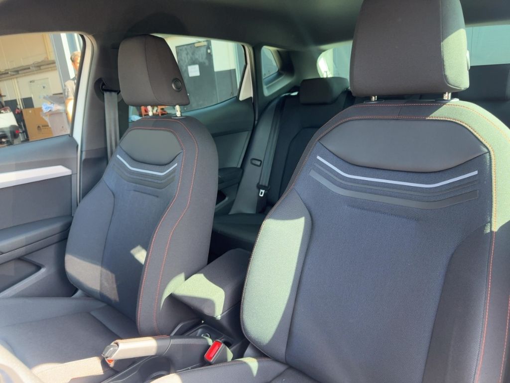 Fahrzeugabbildung SEAT Ibiza FR, Navi, Rückfahrkamera, LED Schweinwerfe