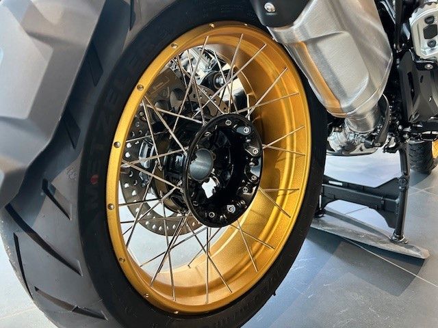 Fahrzeugabbildung BMW R1300GS ASA Option 719