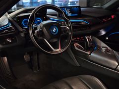 Fahrzeugabbildung BMW i8 Coupe (CAMERA/HEADUP/LED/SHZ/HARMAN