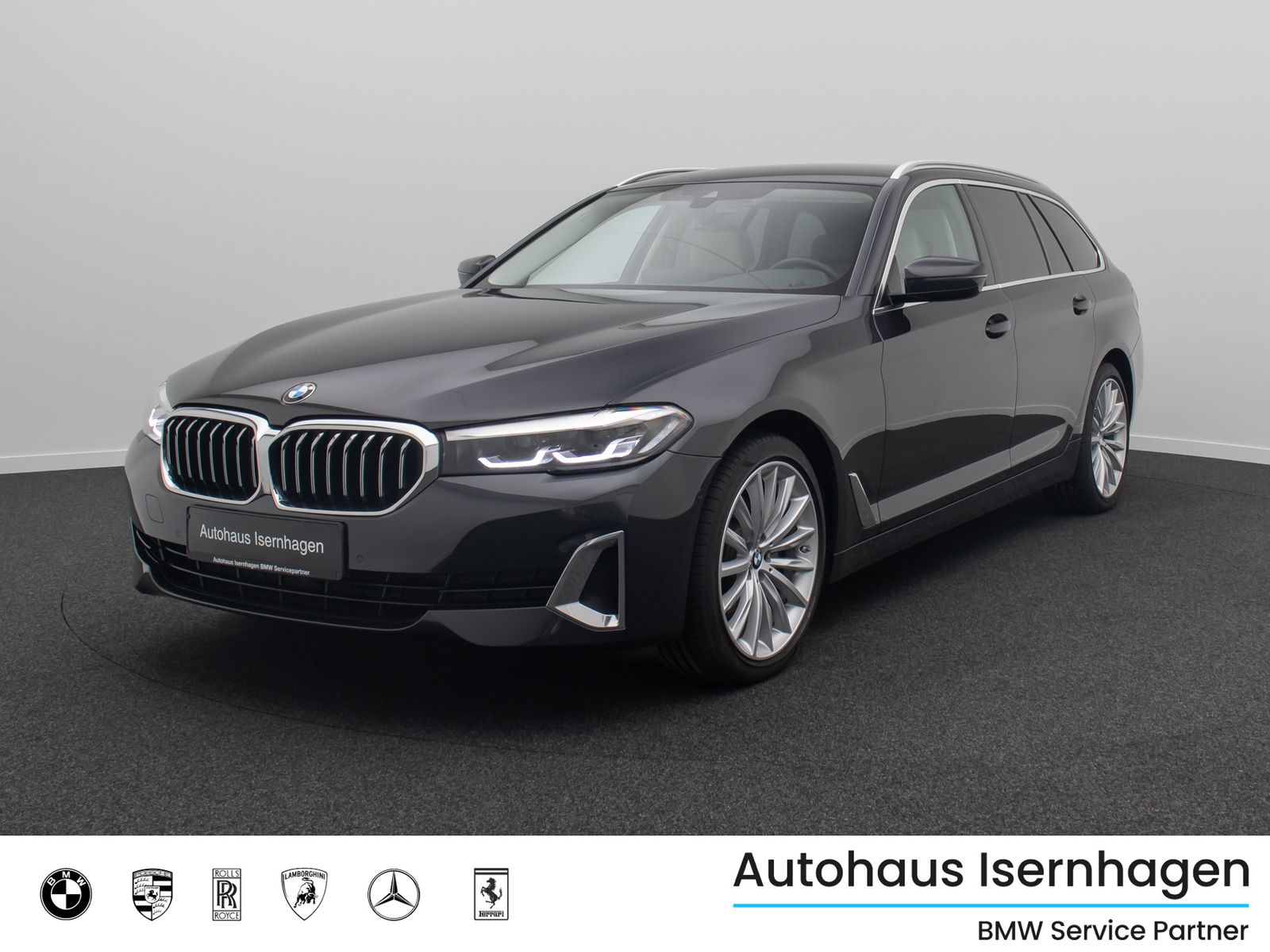 Fahrzeugabbildung BMW 520d Luxury Line Kamera DAB HiFi WLAN Alarm 19"