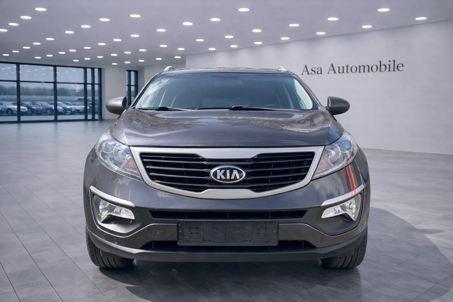 Kia Sportage Attract 2WD 1. Hand