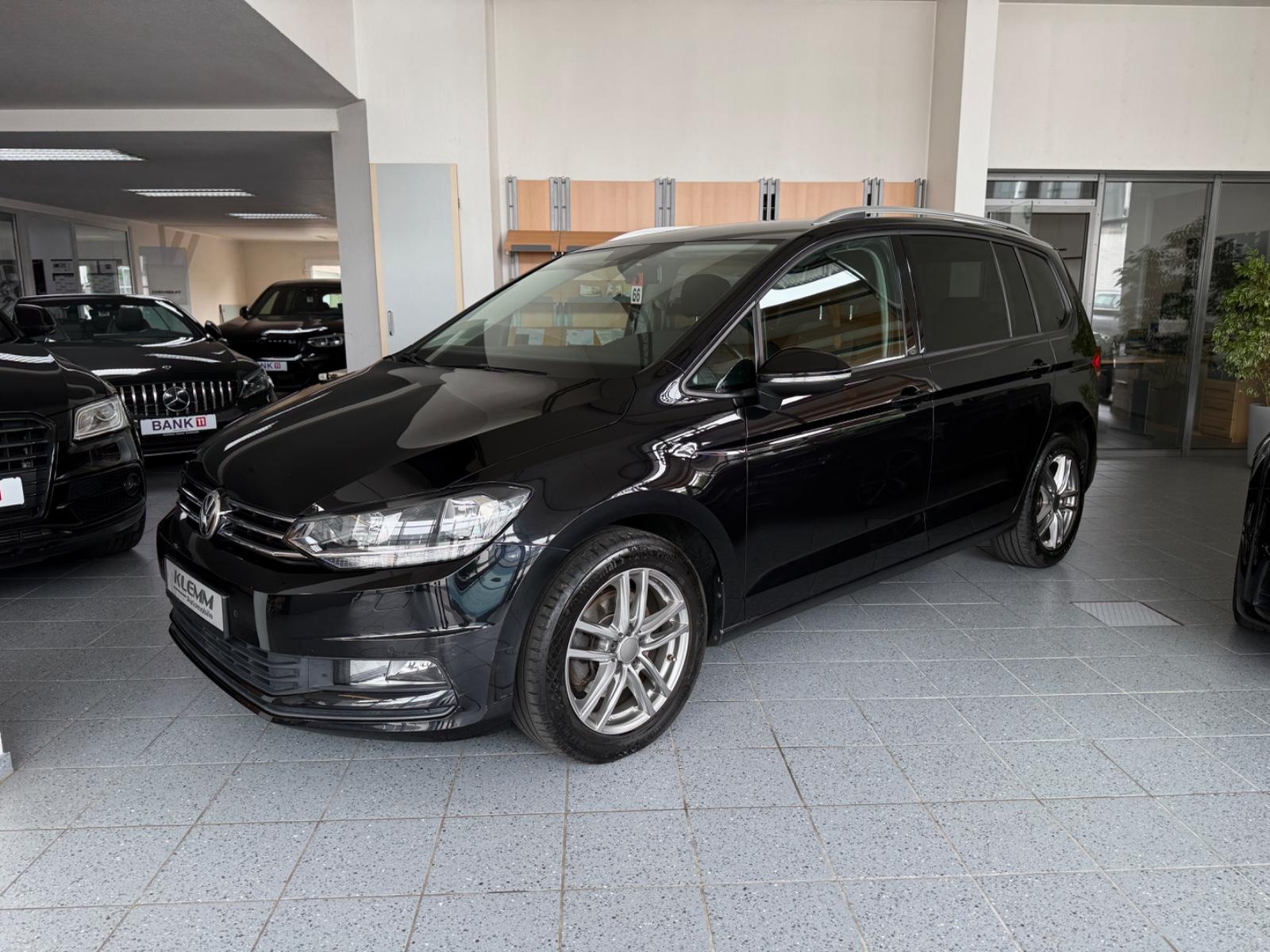 Volkswagen Touran Comfortline 2.0 TDI/7Sitzer/ACC/Navi
