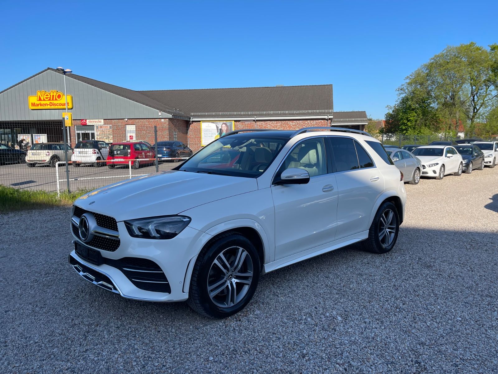 MERCEDES-BENZ GLE 400 d 4Matic/AMG-Line/PANO/HEAD-UP/AHK/BURM