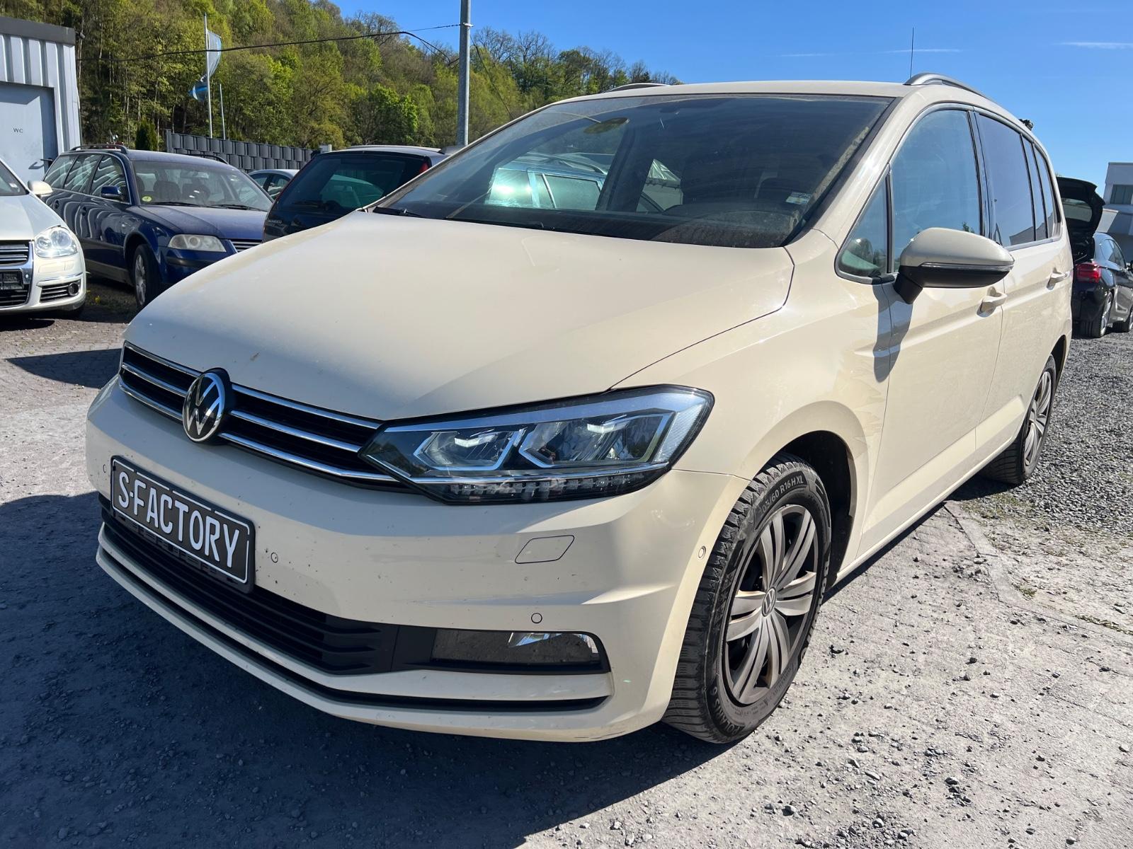 Volkswagen Touran 2.0 TDI DSG TAXI 7-SITZER LED KLIMA PDC