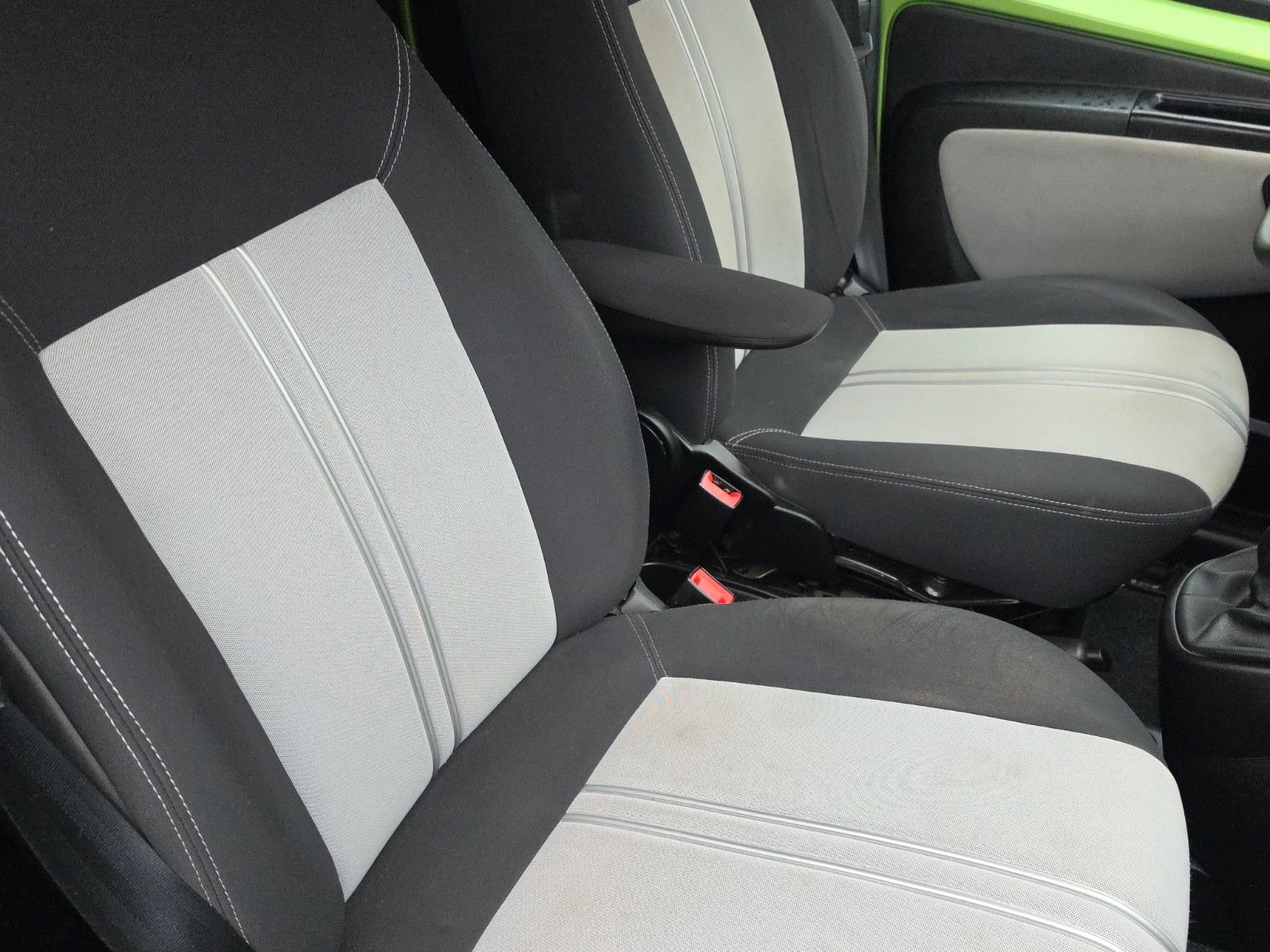 Fahrzeugabbildung Fiat Qubo 1.4 8V MY QUBO AUS 1.HAND