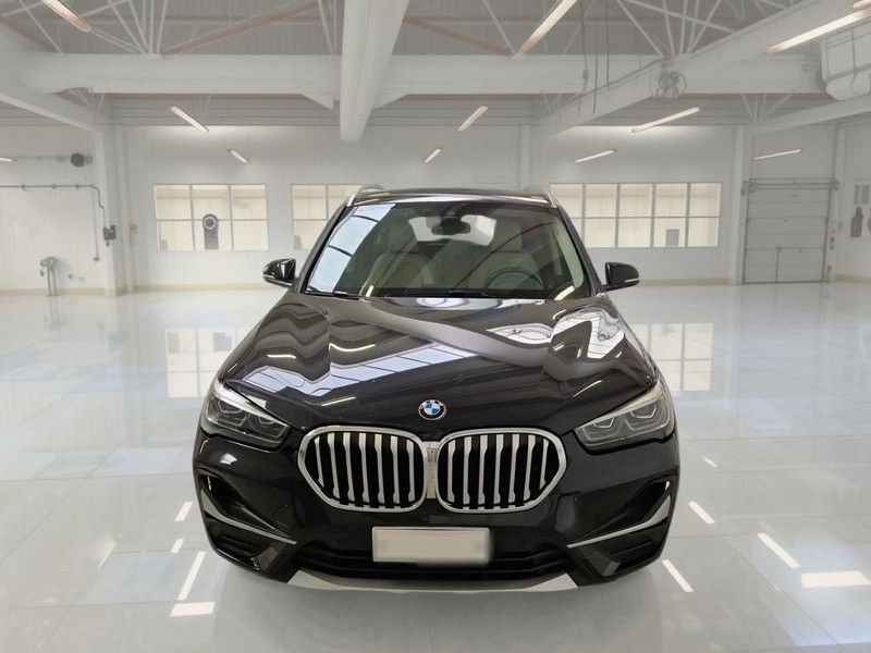 BMW X1 XDRIVE 25E XLINE AUTOMATICO SUV imagem 2