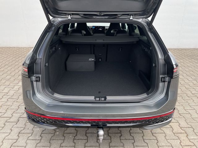 Passat R-Line 1.5 TSI eHybrid DSG HUD/AHK/360°Ka