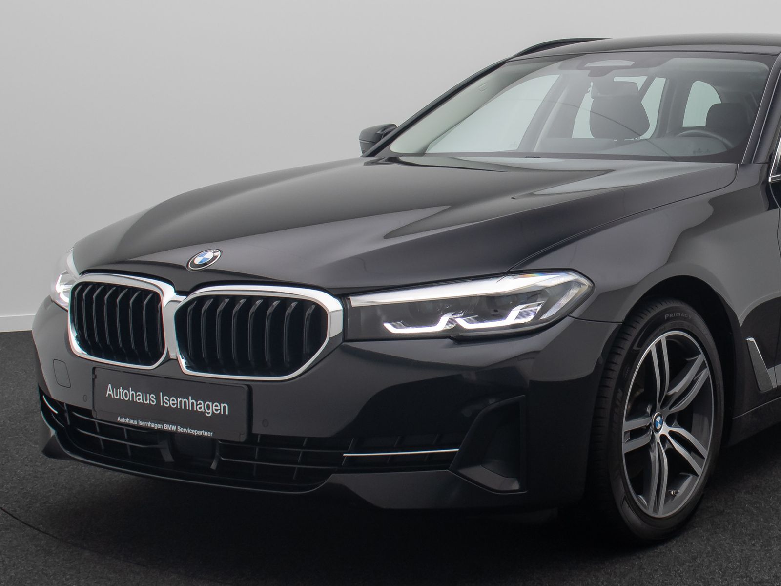 Fahrzeugabbildung BMW 520d xD Sportsitz AHK Alarm DAB Kamera 4xKlima