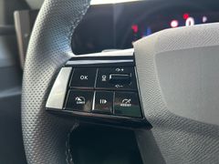 Fahrzeugabbildung Opel Astra L ST 1.2 Business Elegance Autom. LED ACC