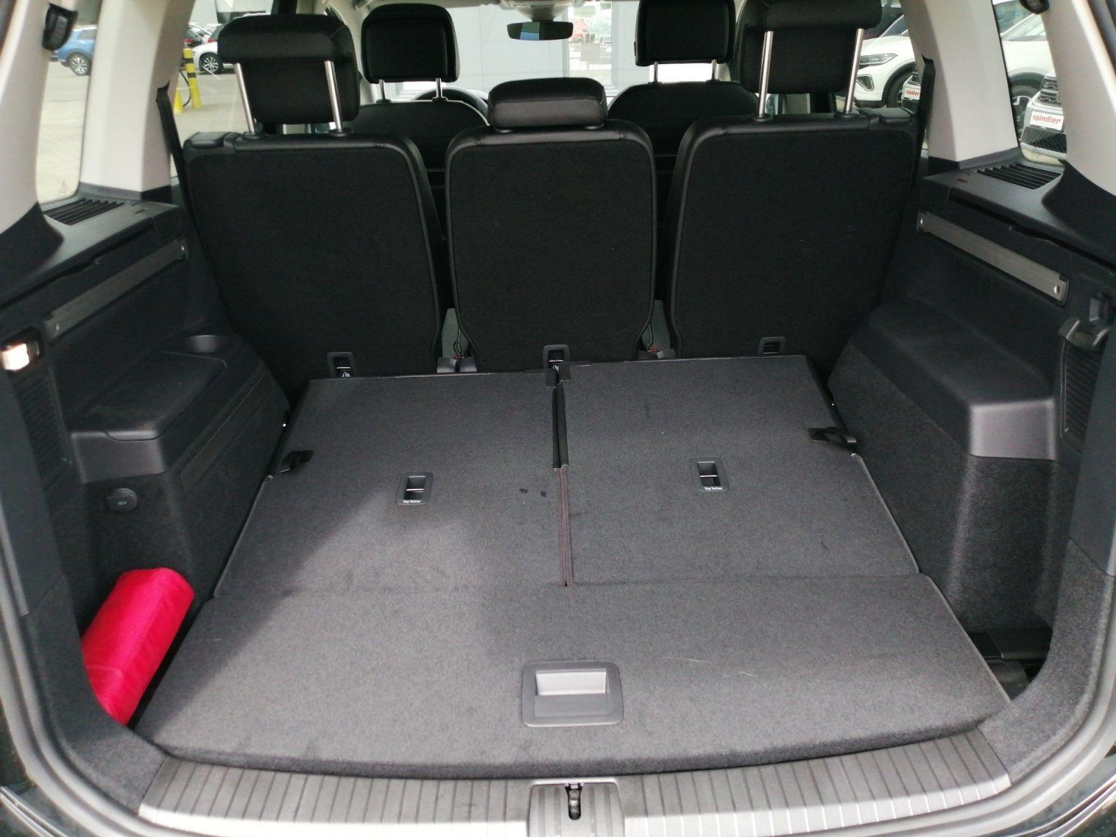 Volkswagen Touran Energy 1.5TSI DSG / 7-Sitze, CarPlay, ACC