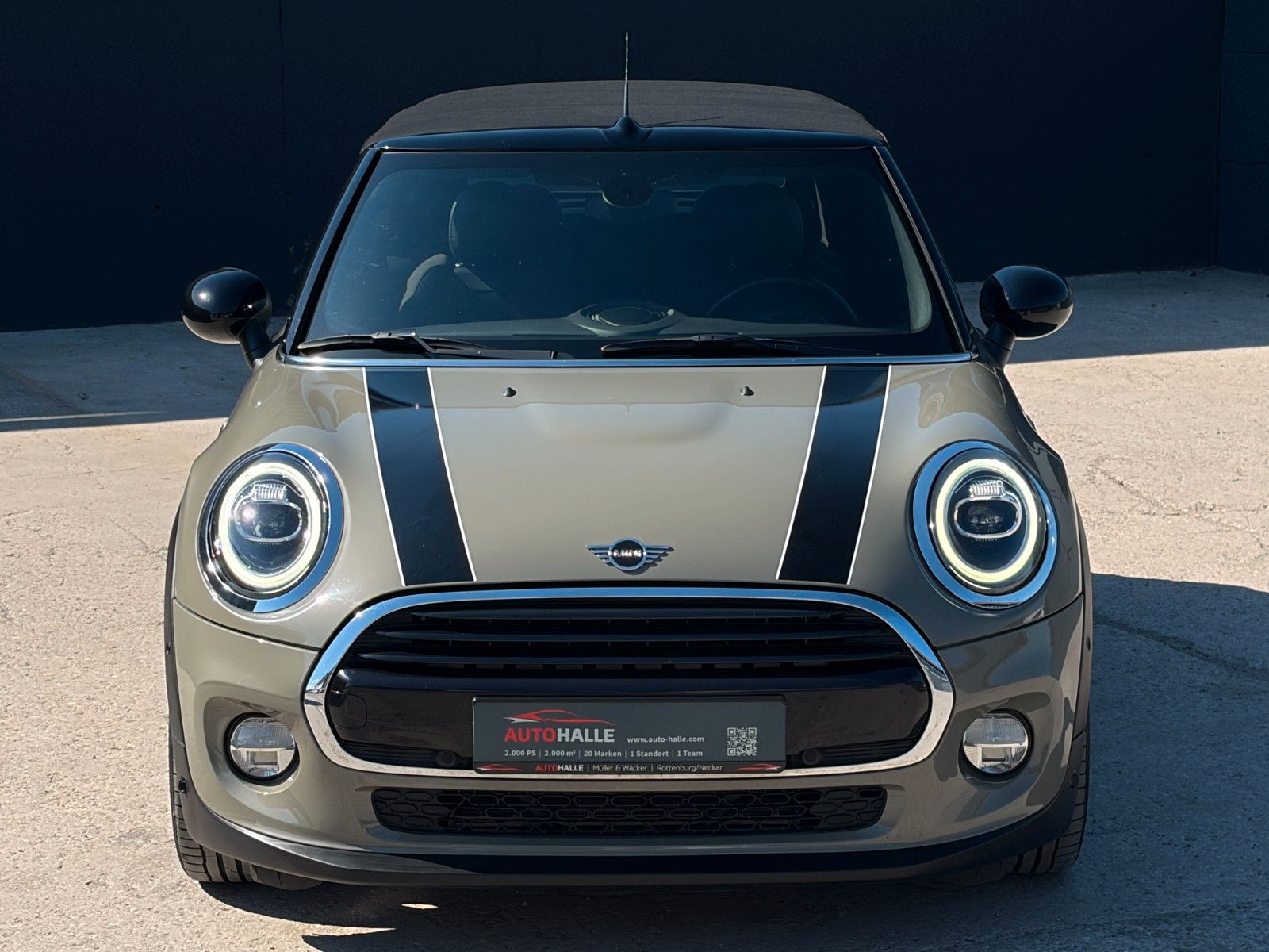 Fahrzeugabbildung MINI Cooper Cabrio SHZ PDC 2Z Klima Navi CarPlay LED