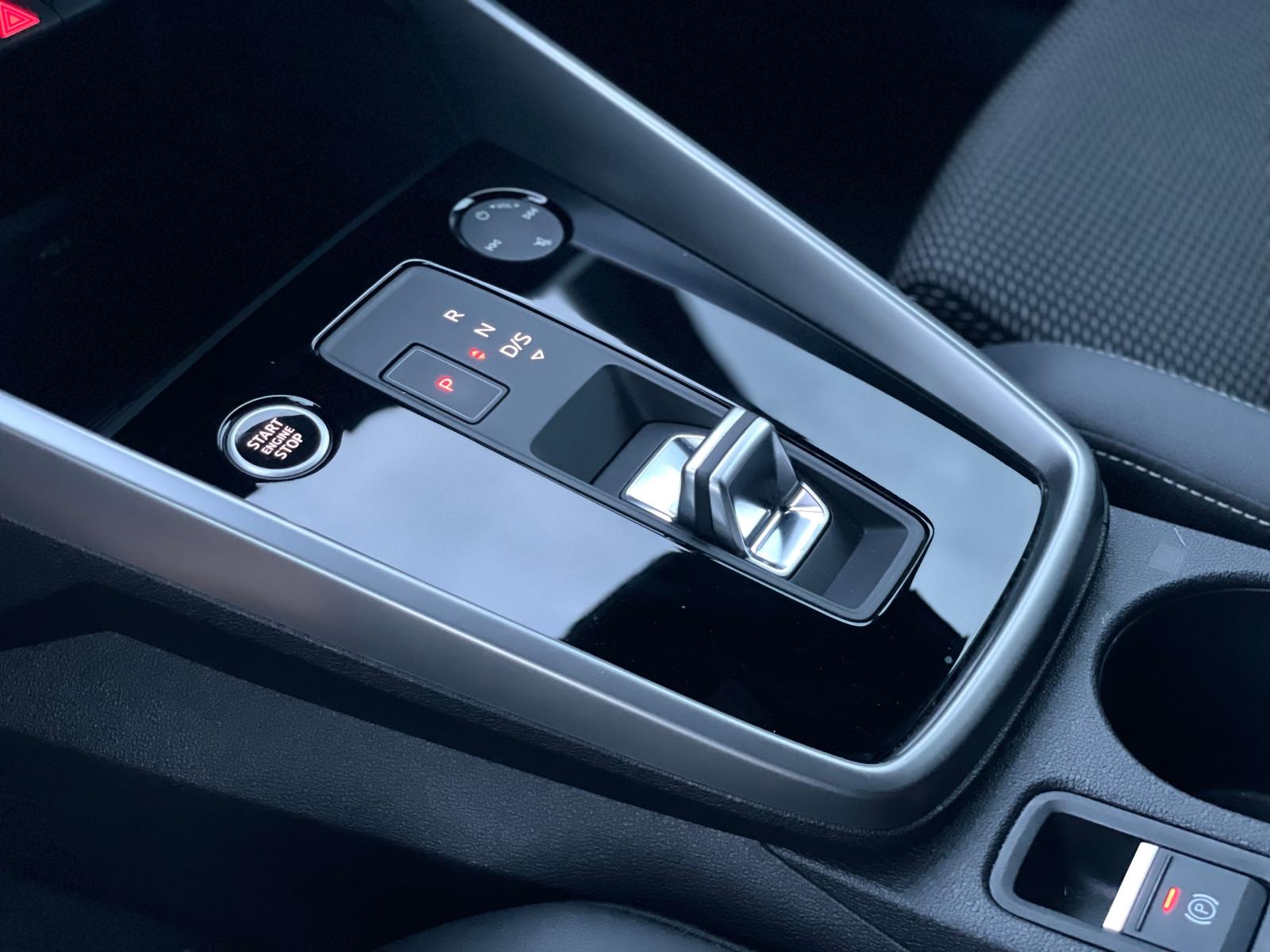 Audi A3 Sportback 35 TFSI *S line*LED*ACC*Teilleder**, миниатюра 17