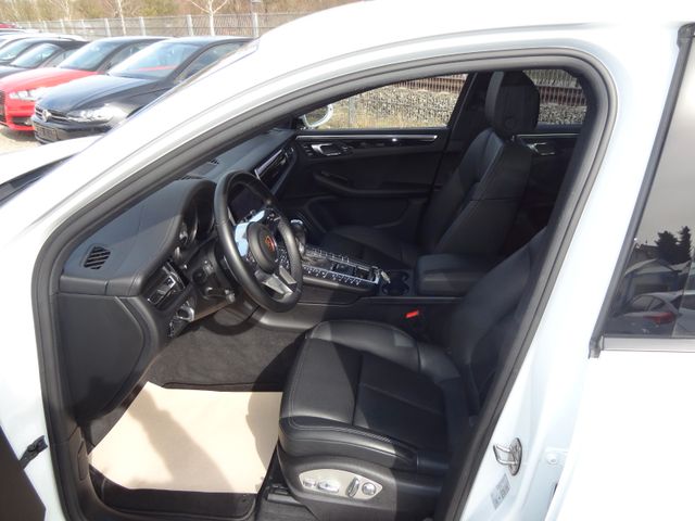 Fahrzeugabbildung Porsche Macan S/Luft/21-Zoll Turbo//Pano/1.Hd/14wegeSitz