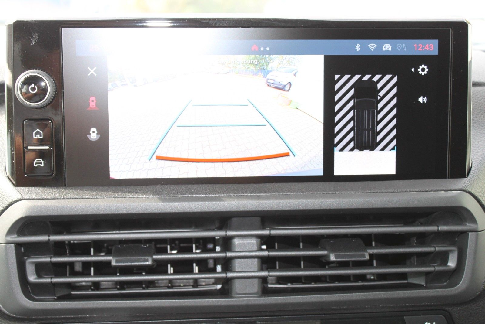 Fahrzeugabbildung Fiat Scudo XL Multicab Webasto/Full-LED 6-Sitzer