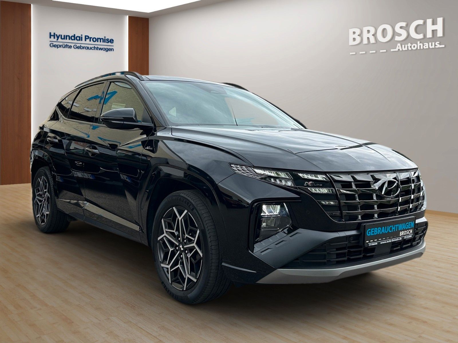 Fahrzeugabbildung Hyundai TUCSON PHEV 4WD N LINE PANO SITZ-P GARANTIE10/29