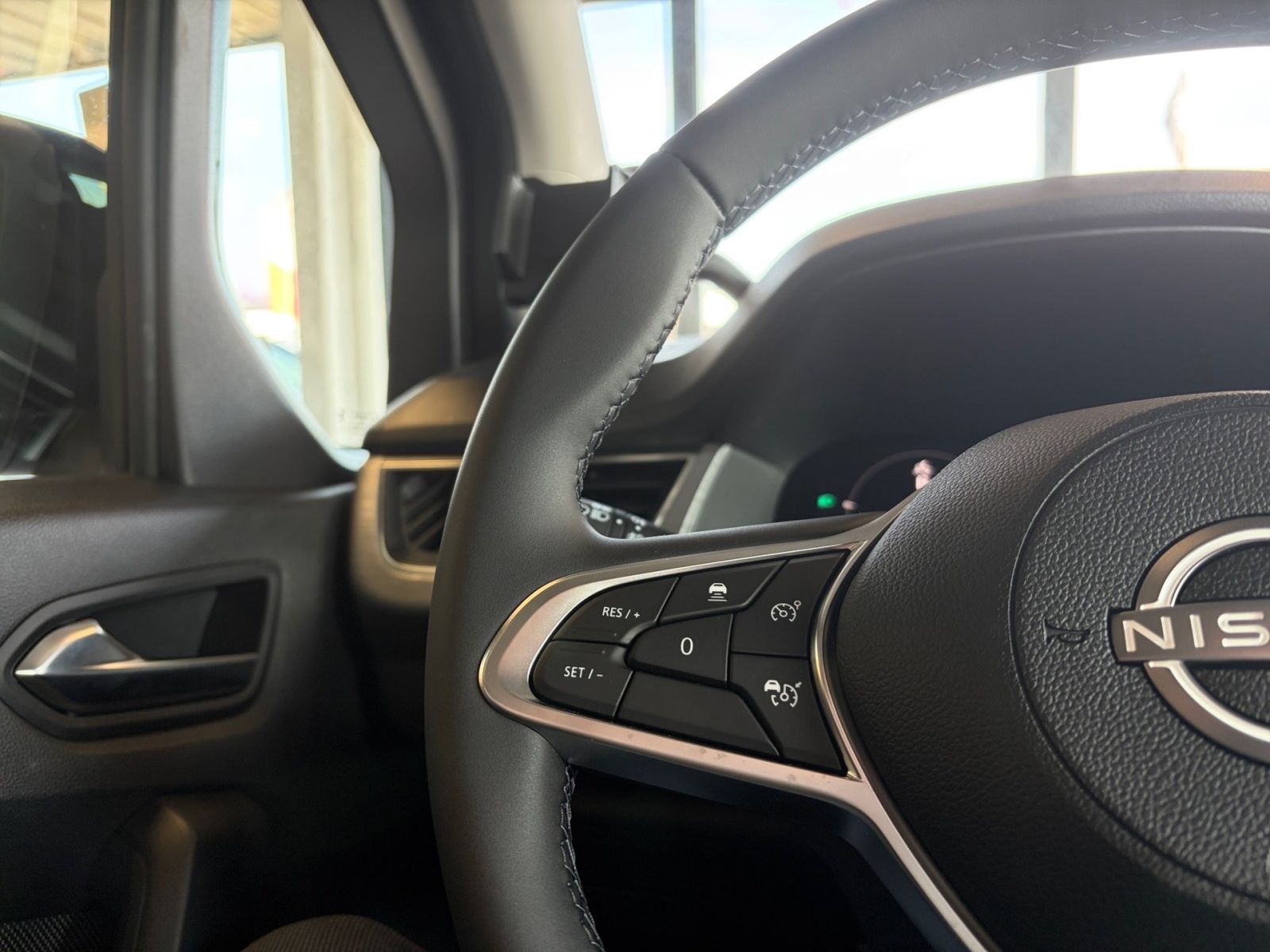 Fahrzeugabbildung Nissan Townstar DIG-T 130 L1 Tekna AUTOMATIK*NAVI*SHZ*K