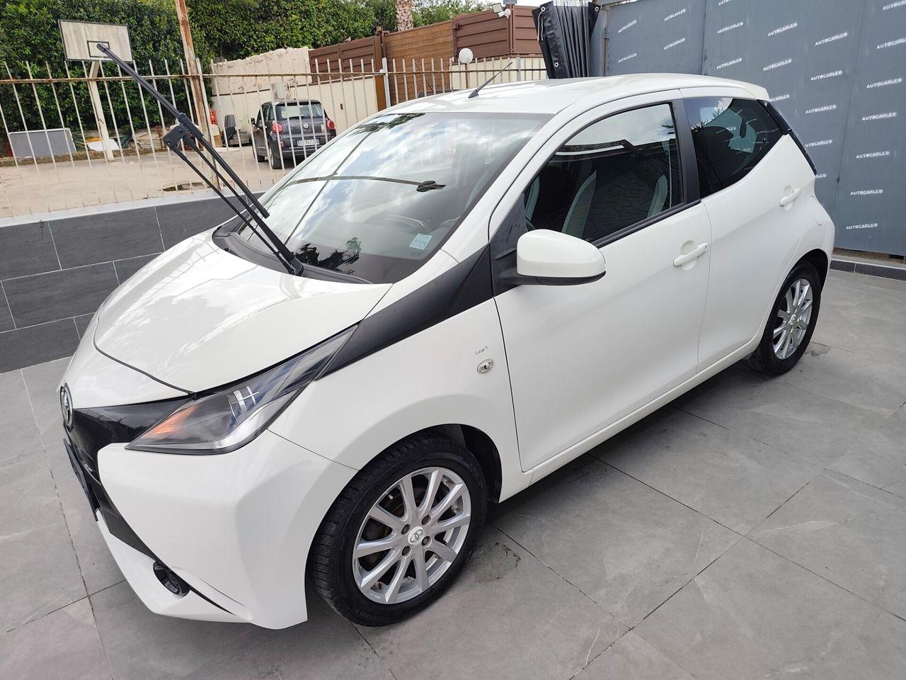 Toyota Aygo (X)
