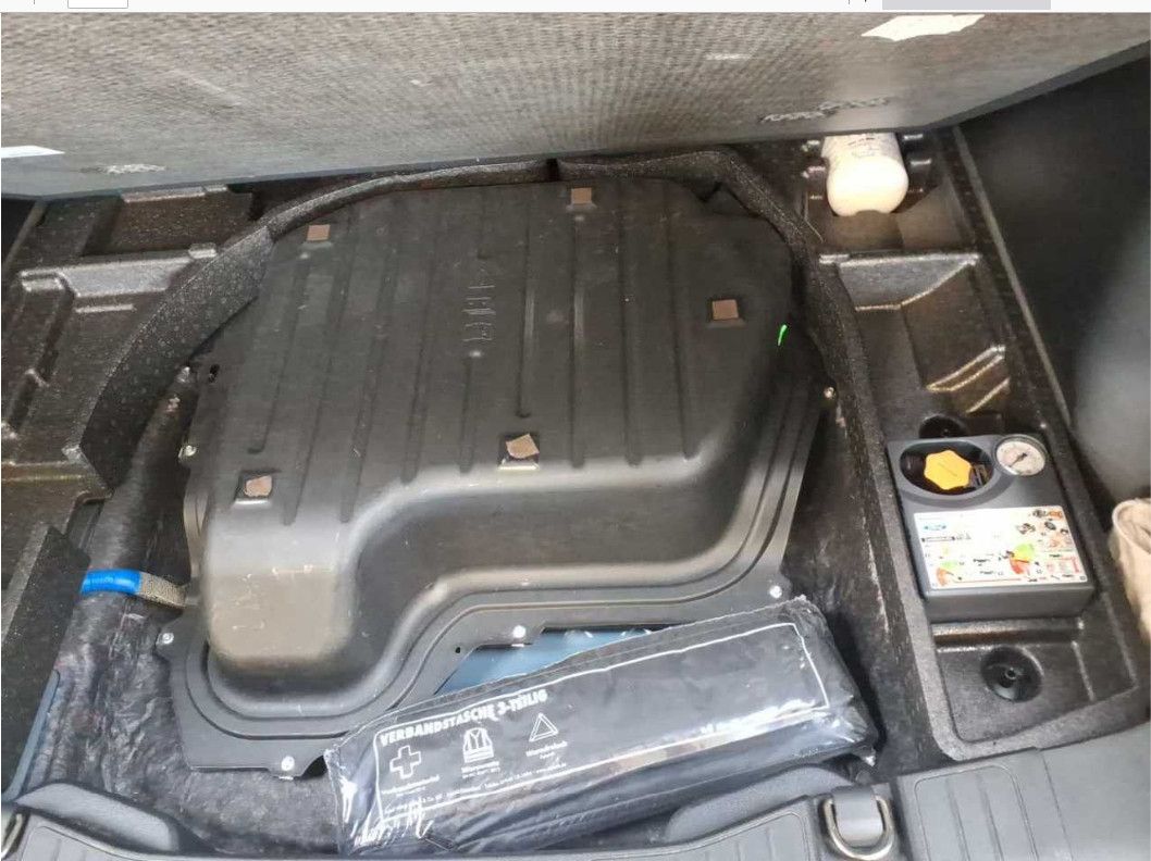 Fahrzeugabbildung Ford Kuga 2.0d Titanium LED/NAVI/SHZ/DAB/RFK/AHK/8Fa