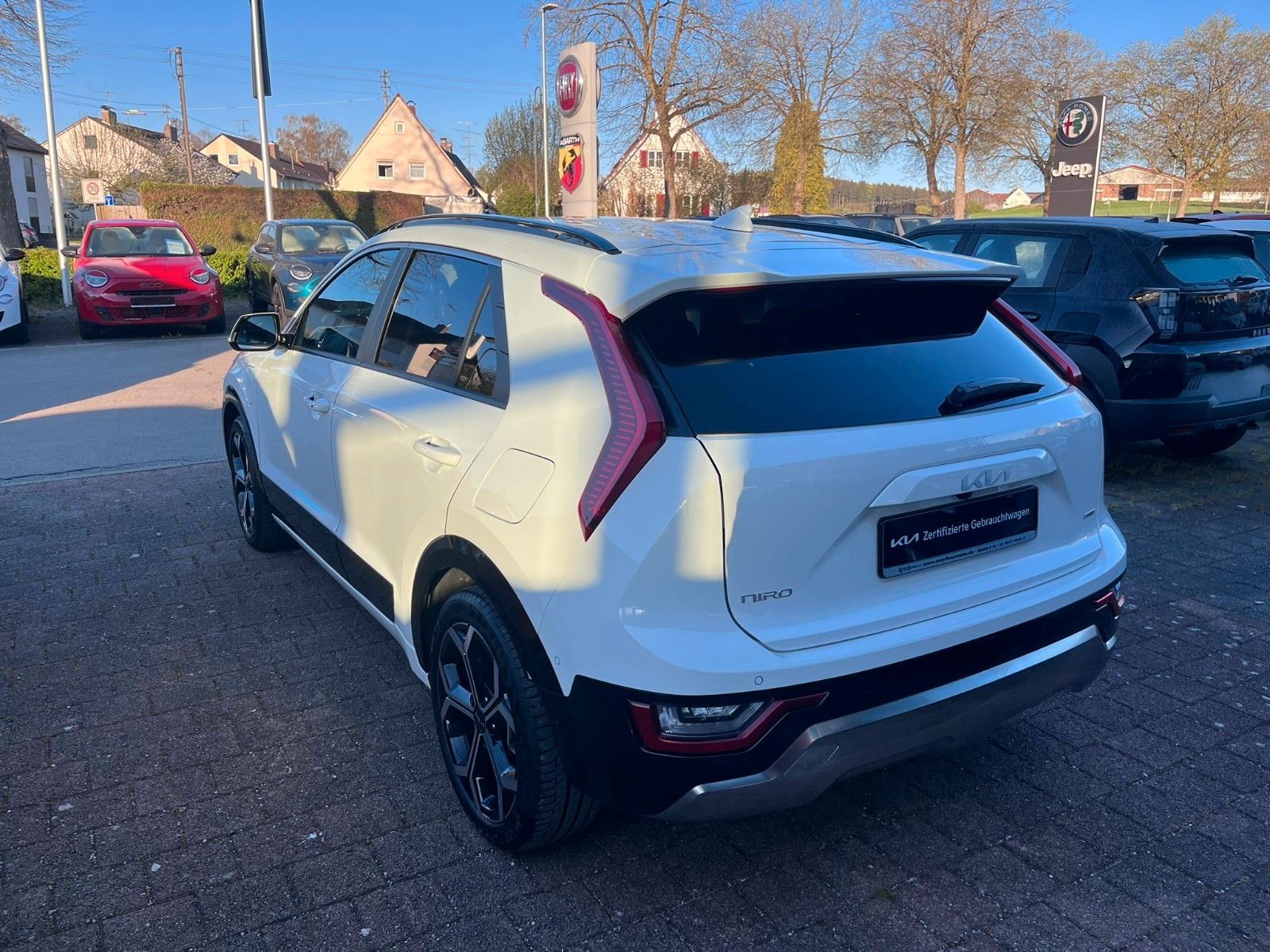 Fahrzeugabbildung Kia Niro Plug-in Hybrid Spirit AHK Komfort Technik