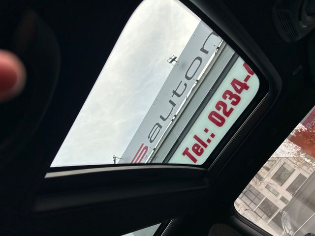 Fahrzeugabbildung MINI Cooper S John Cooper Works+Navi+18 Zoll+Panorama