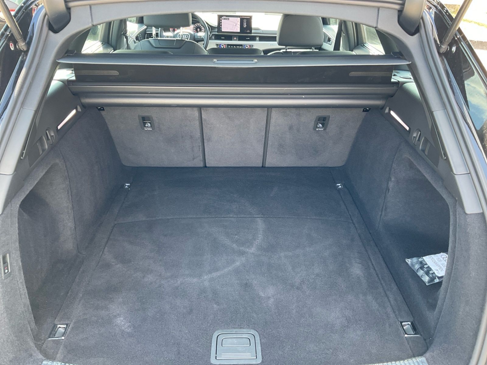 Audi A4 - Bild 16