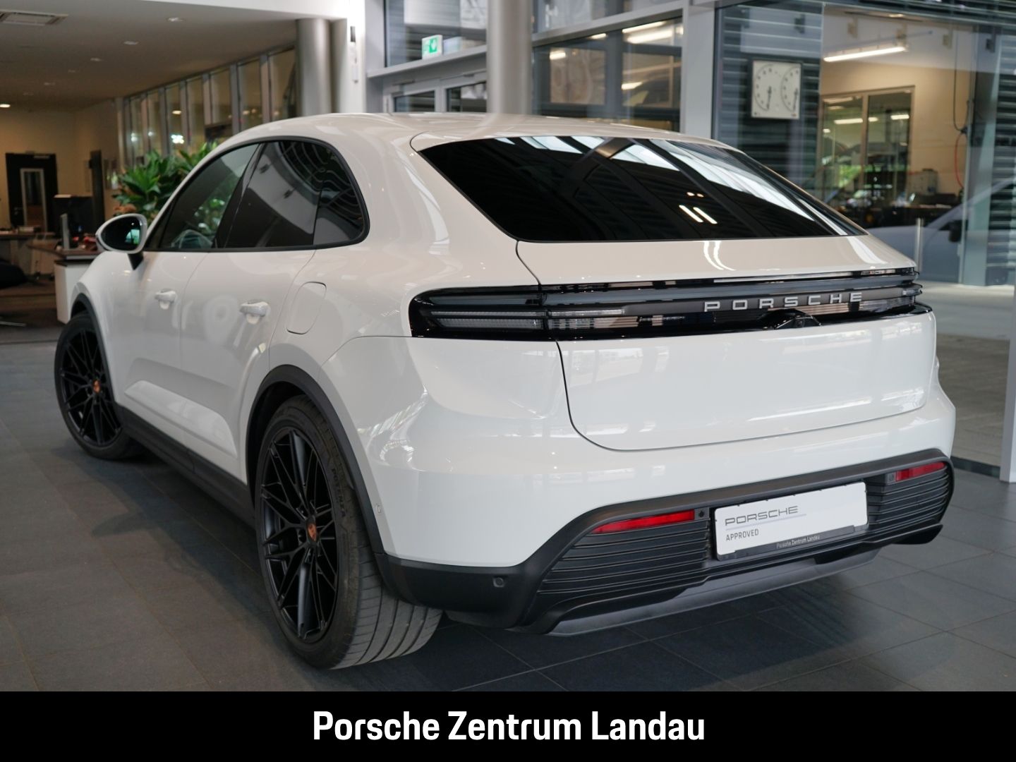 Porsche Macan - Bild 7