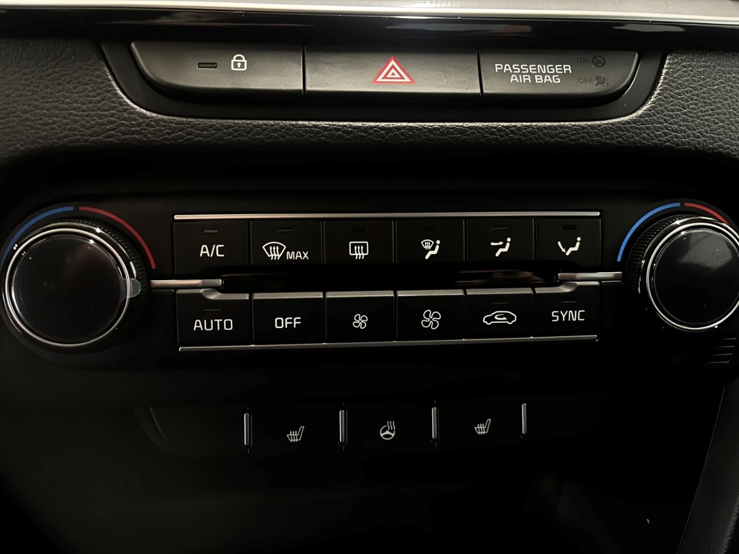 Fahrzeugabbildung Kia XCeed Vision Teilleder Rückf Kamera Lane Assist
