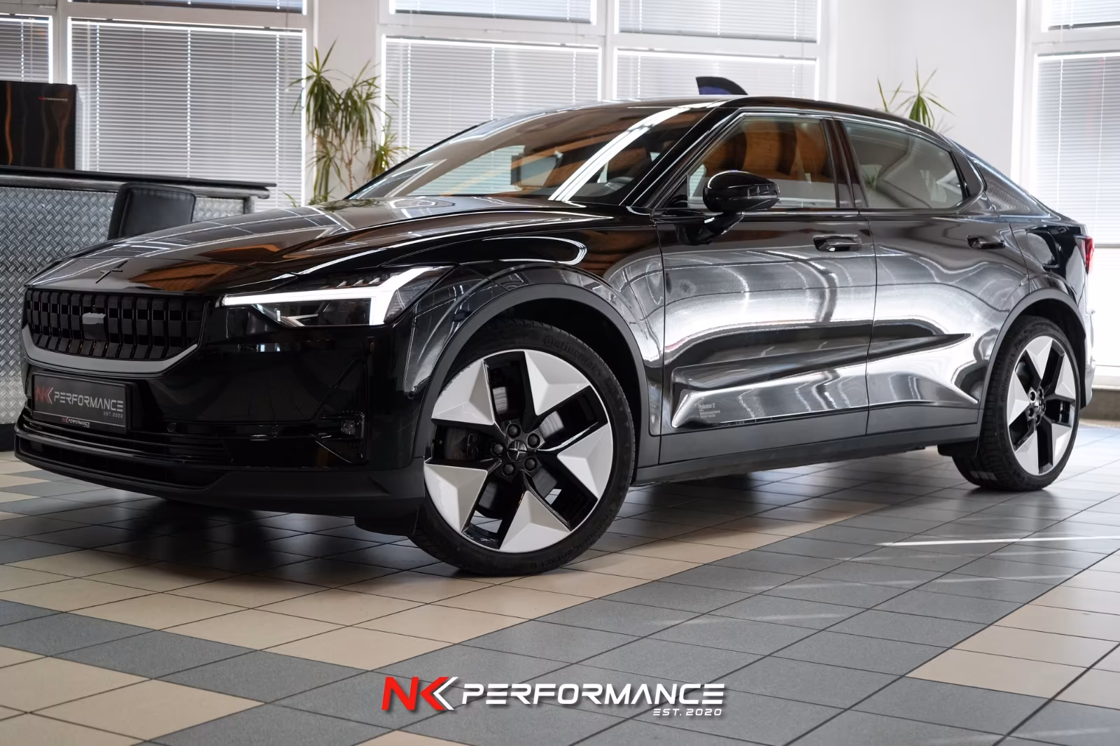 Polestar 2 Long Range Dual 78 kWh / PILOT PAKET / PANO