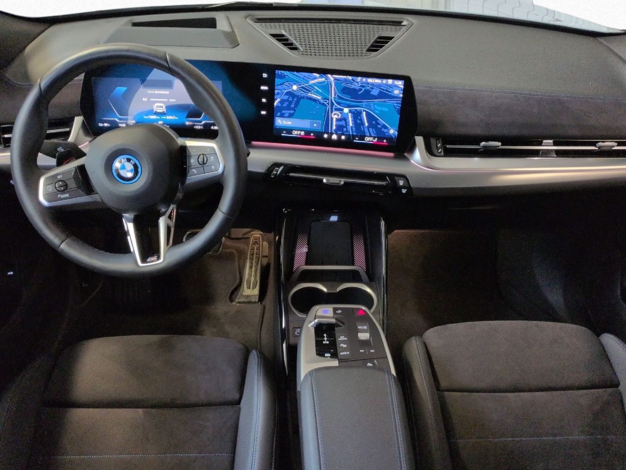 BMW iX2 - Bild 17