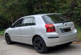 Toyota Corolla - gebrauchte Toyota Corolla aus dem Jahr 2003
