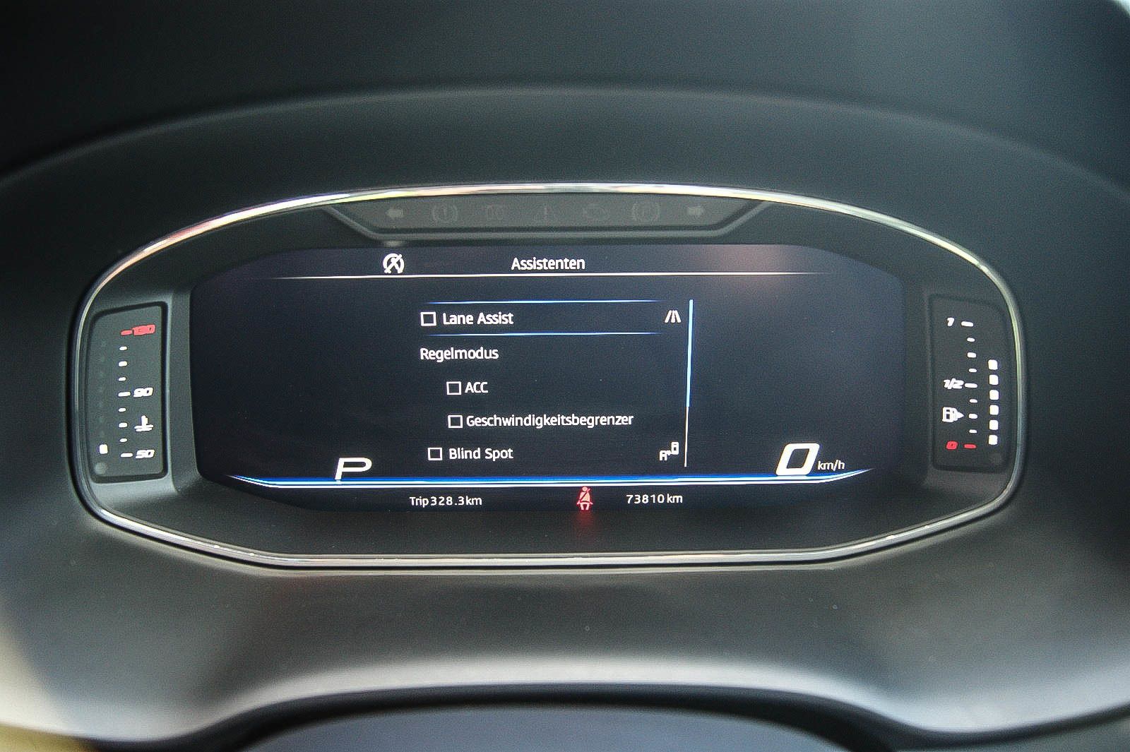 Fahrzeugabbildung SEAT Ateca 2.0 TDI DSG Style VIRTUAL BUSINESS ANHKZGV