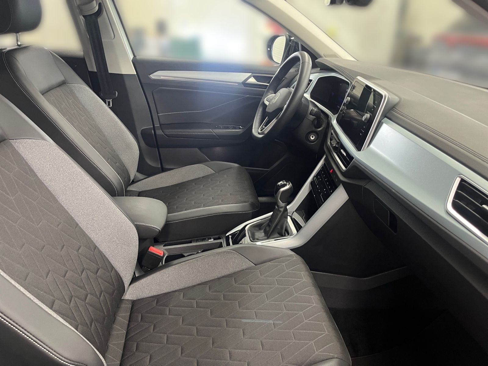 Volkswagen T-Roc - Bild 14
