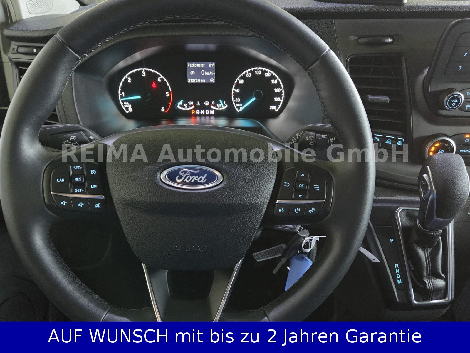 Fahrzeugabbildung Ford Transit Custom 2,0 TDi Kombi 9 Sitzer, Kamera