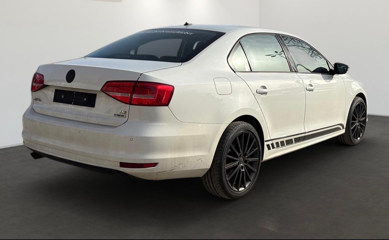 Volkswagen Jetta VI Allstar BMT 18 Zoll! Tüv auf Wunsch Neu