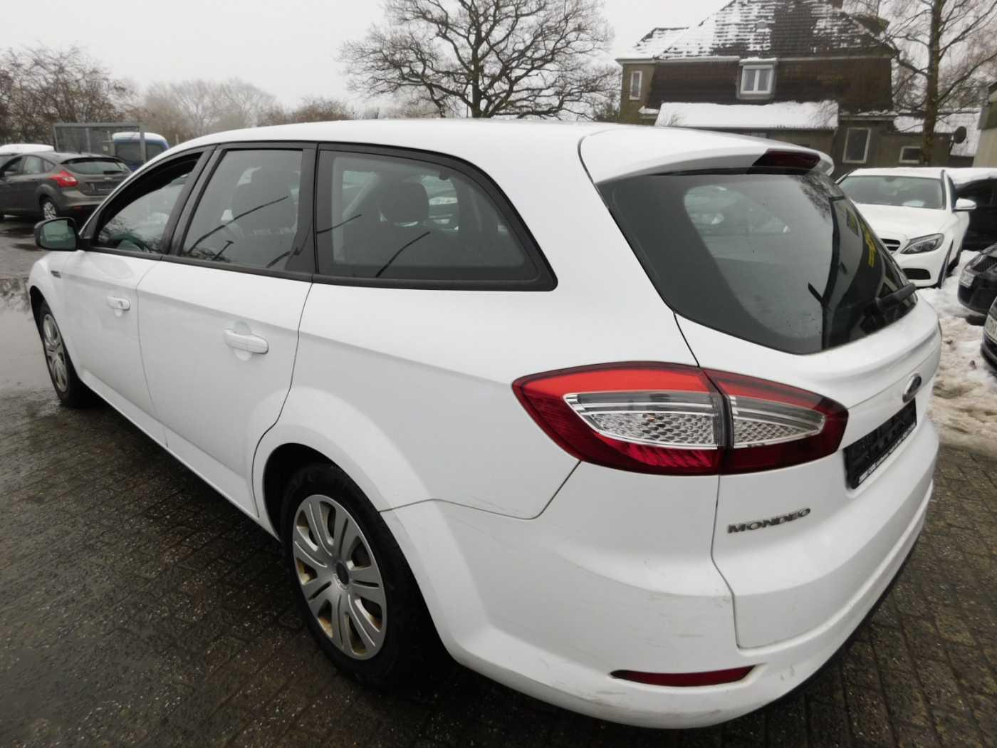 Ford Mondeo 2014 — engine 1.596 cm³, 120 HP (88kW)